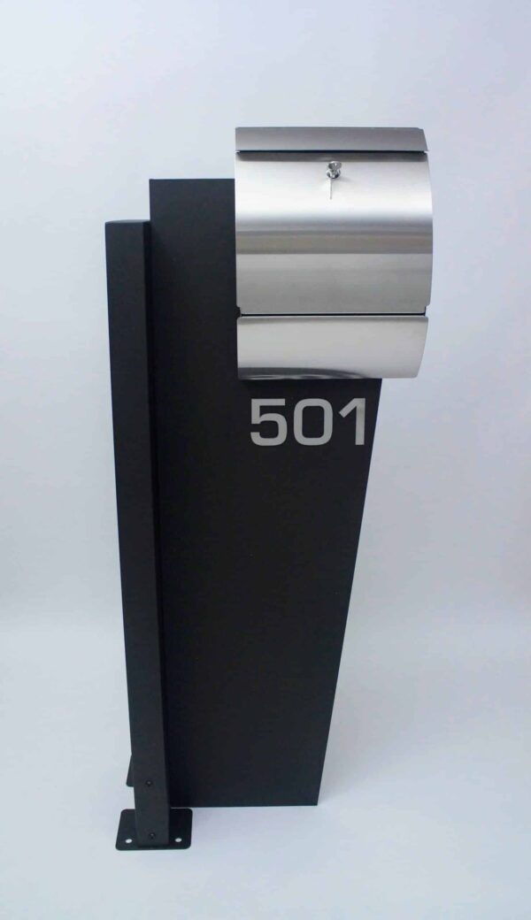 The Ryklin Modern Mailbox Unit